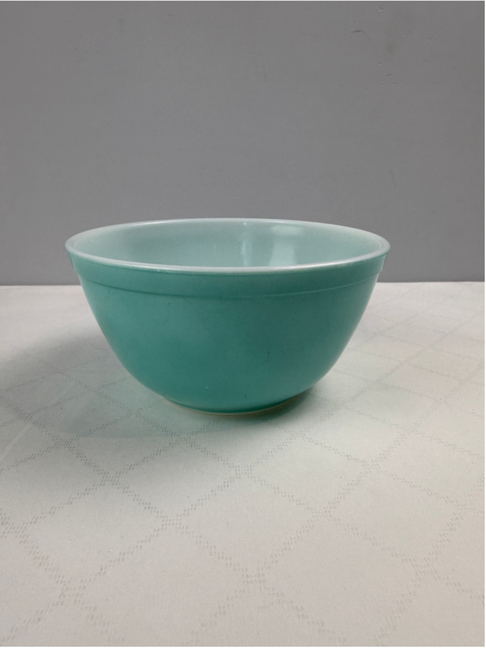 Vintage Pyrex 402 Robin Egg Blue Turquoise Mixing Bowl